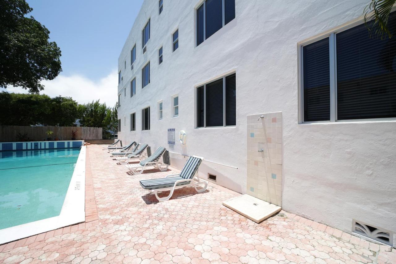 Tropics Hotel Miami Beach Bagian luar foto
